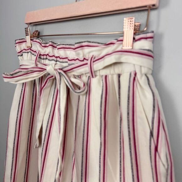 EXPRESS | NEW Striped Cream Paper Bag Waist Belted Skirt Women’s Size Small - Picture 4 of 9